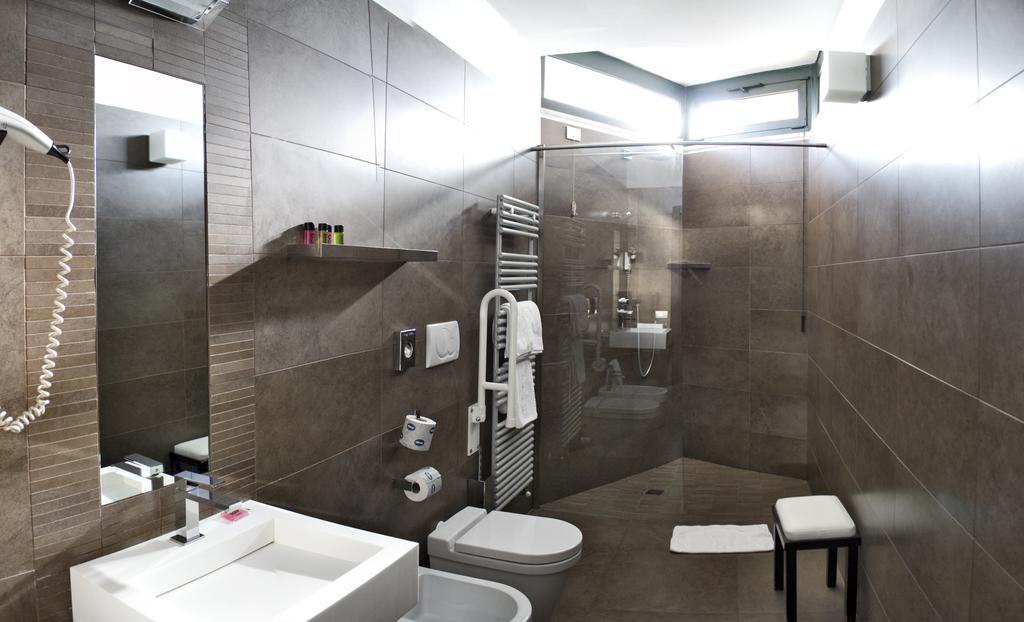 Hotel Dei Nani Iesi Room photo